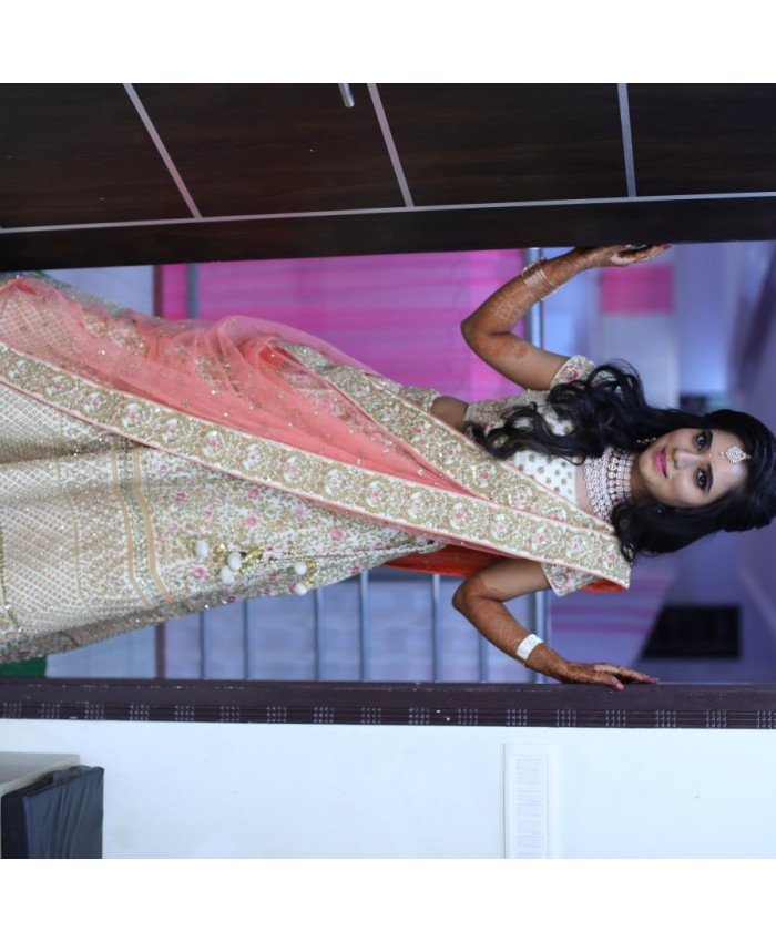 20 Latest Manyavar Mohey Bridal Lehenga Collection for 2021 Brides | Bridal  lehenga collection, Bridal lehenga, Bengali bridal makeup