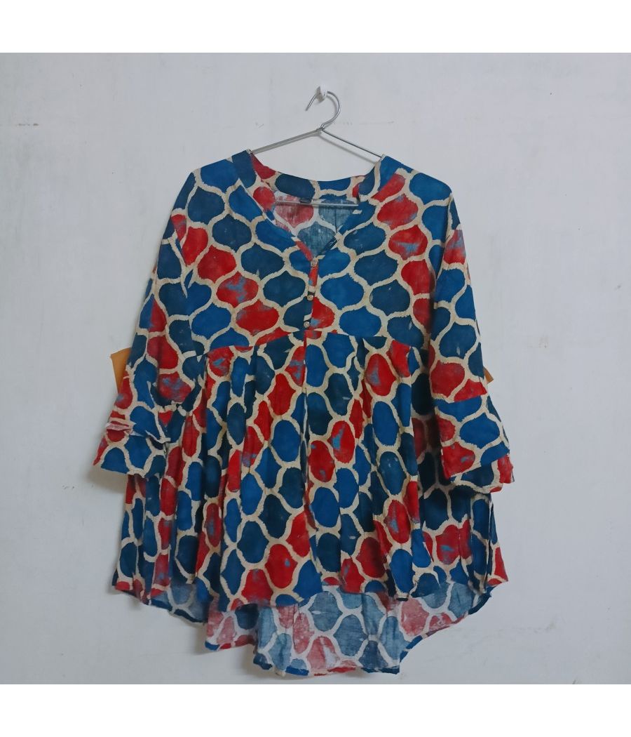 Bell sleeved flared Top