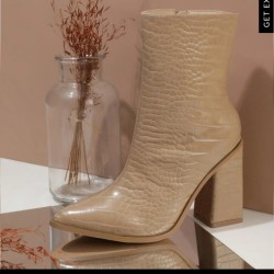 Boots online 2024 for ladies