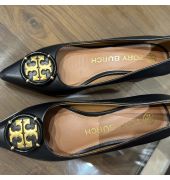 Tory Burch Eleanor Collection pump