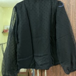 Black shirt with sheen