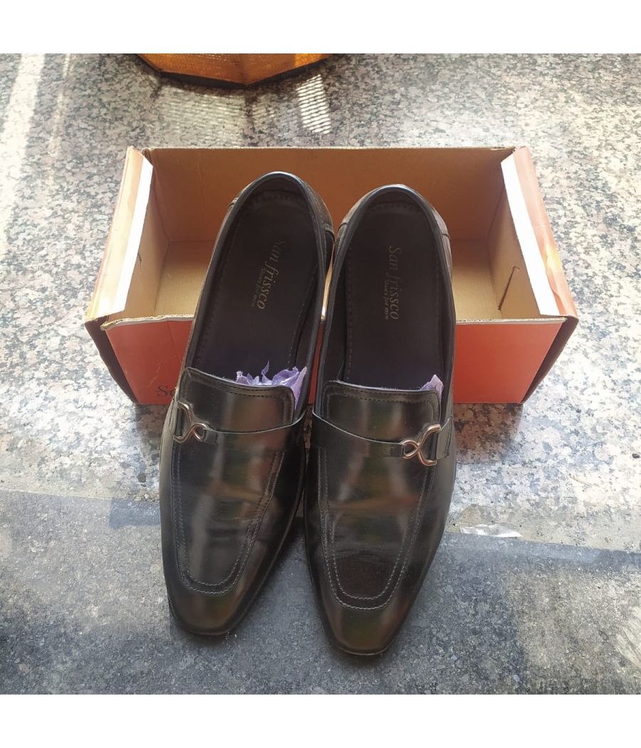 San Frissco Export quality formal shoes size 9
