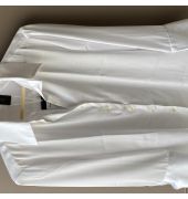 Ivory-white shirt perfect for under-blazer