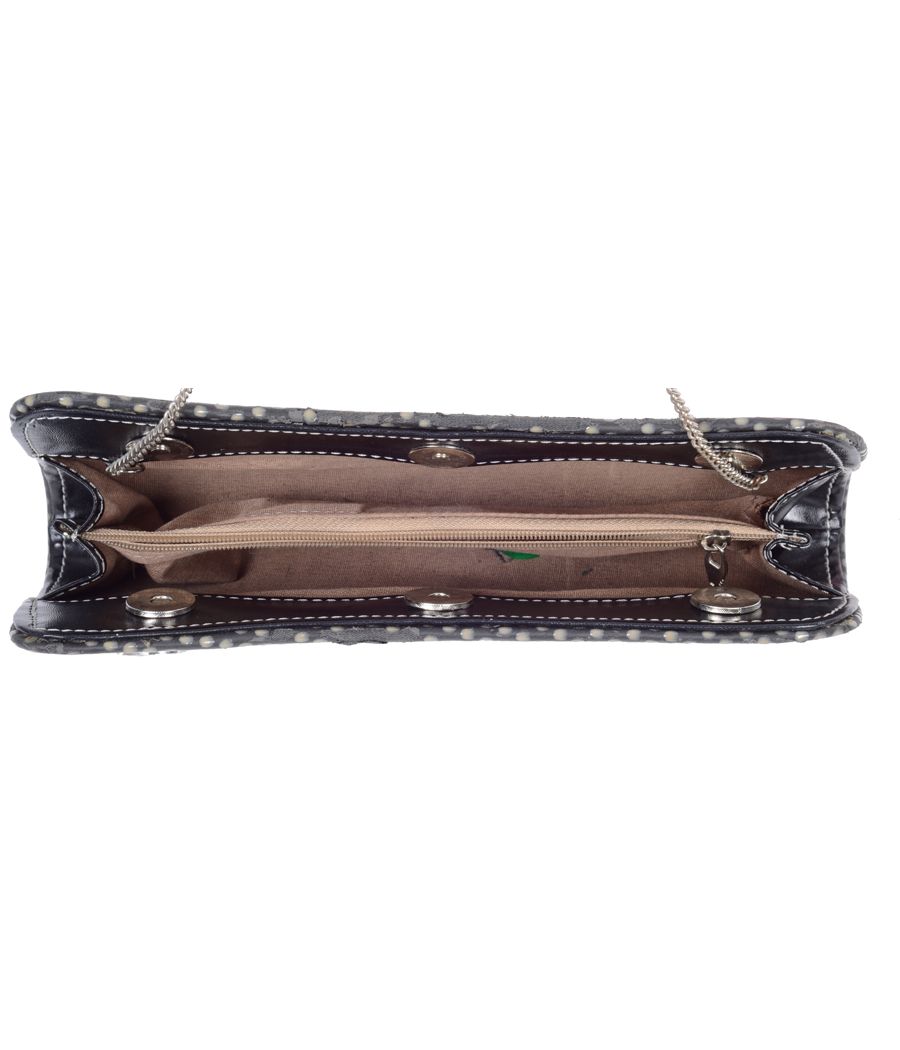 Desi Style Clutch With Chain