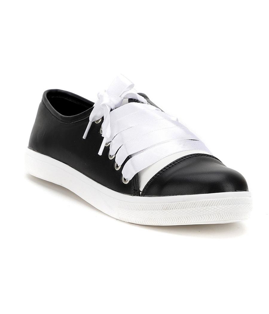 Estatos Leather Black Coloured Broad Toe Flat Heel Sneakers