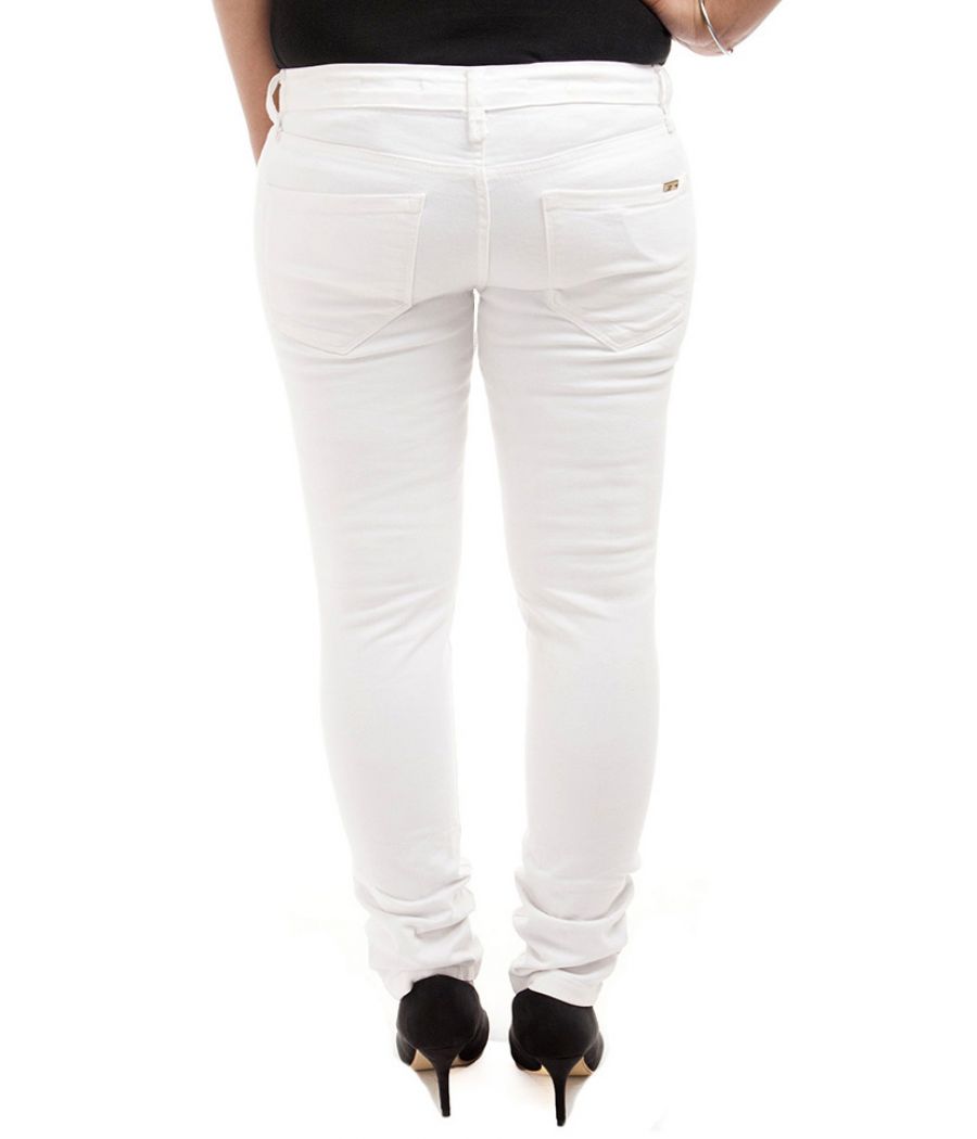  Zara Woman Denim Solid Off White Straight Cut Flat Front Casual Jeans