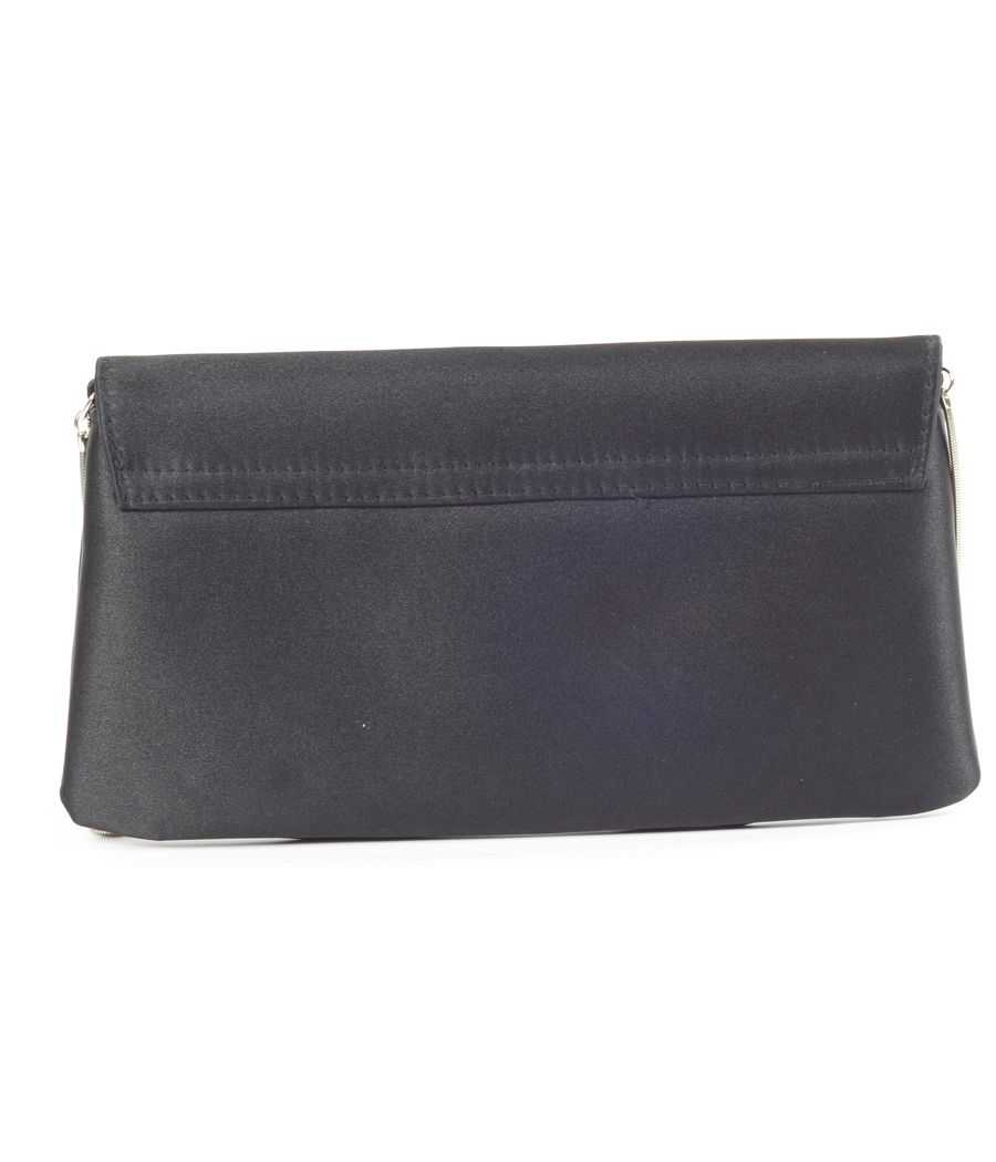 Accessorized Black Clutch With Silver Chain 